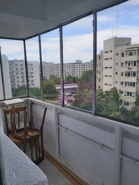 Garsoniera  zona Dristor